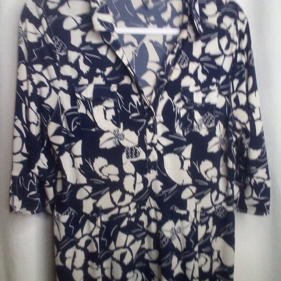 Old Navy Dress L Women Short Sleeve Soft Stretch Floral Blue White - Picture 13 of 16